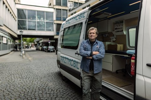 Mit dem Arztmobil Armut bekämpfen: Gerhard Trabert